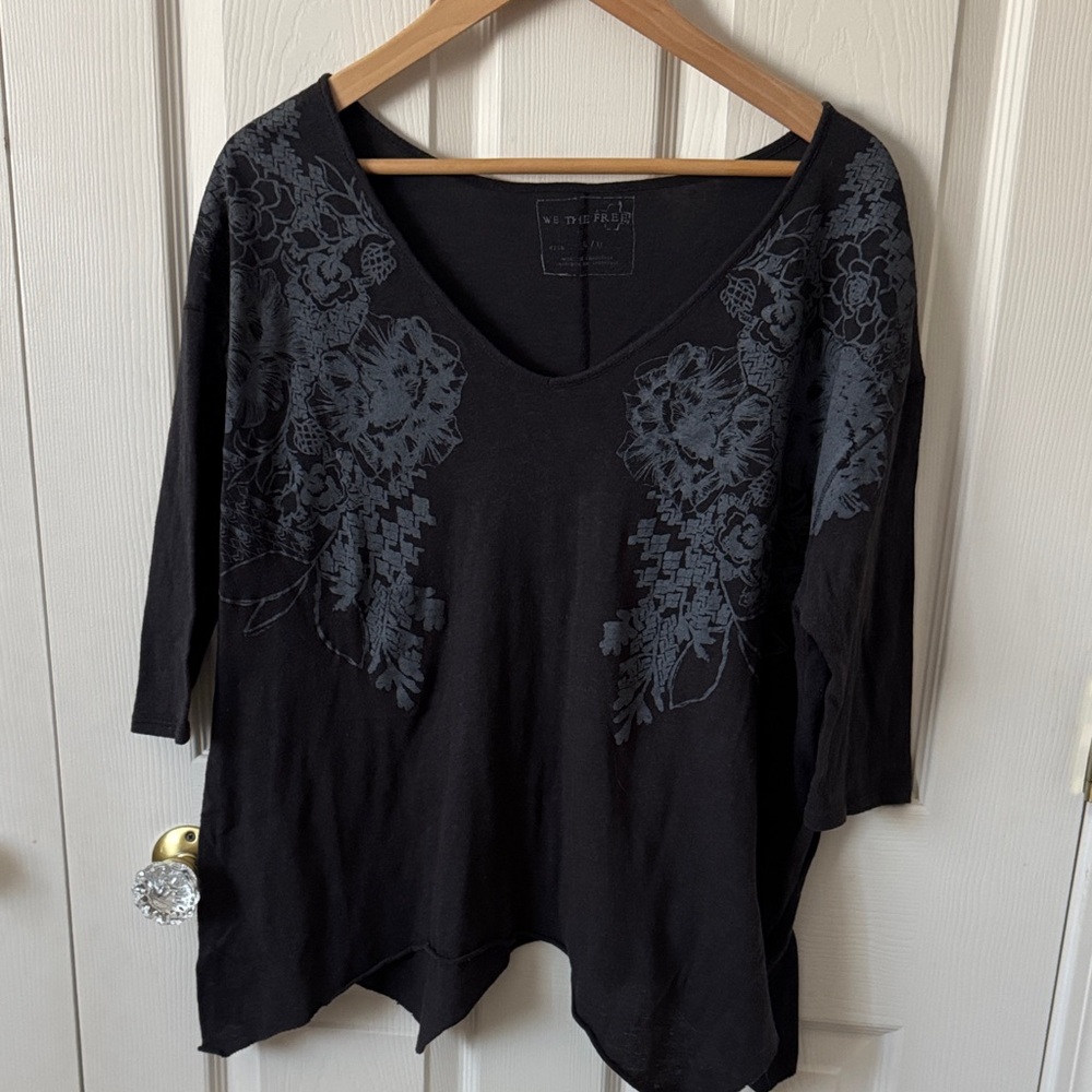 Free People We The Free Black Floral 3/4 Sleeve Top